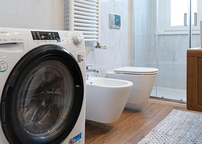 Sandrine بولونيا